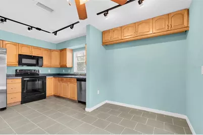 1712 N Club Court, Tampa, FL 33612 - Photo 15