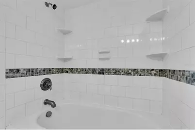 1712 N Club Court, Tampa, FL 33612 - Photo 27