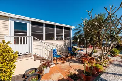 134 Americana Court NE #216, Saint Petersburg, FL 33702 - Photo 21