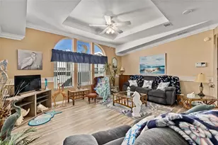 134 Americana Ct NE, Saint Petersburg, FL 33702 - Photo 15