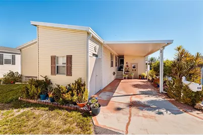 134 Americana Court NE #216, Saint Petersburg, FL 33702 - Photo 7