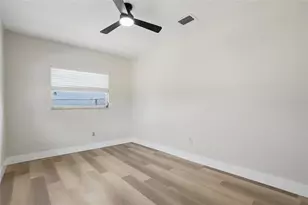 1801 62nd Terrace S, Saint Petersburg, FL 33712 - Photo 17