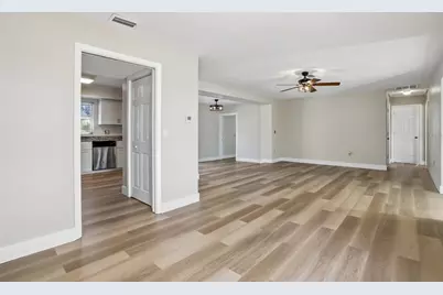 1801 62nd Terrace S, Saint Petersburg, FL 33712 - Photo 9