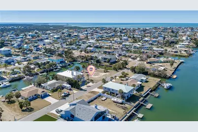 4348 Tahiti Drive, Hernando Beach, FL 34607 - Photo 5