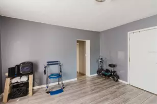 2006 E Stuart St, Tampa, FL 33605 - Photo 9