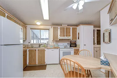 4843 Blanco Drive, Zephyrhills, FL 33541 - Photo 15