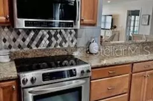 5108 Brittany Dr S, Saint Petersburg, FL 33715 - Photo 15