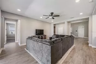 33115 Sycamore Leaf Dr, Wesley Chapel, FL 33545 - Photo 17