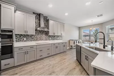 33115 Sycamore Leaf Drive, Wesley Chapel, FL 33545 - Photo 9