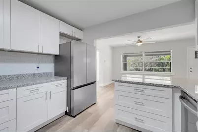 311 Griffin View Drive, Lady Lake, FL 32159 - Photo 9