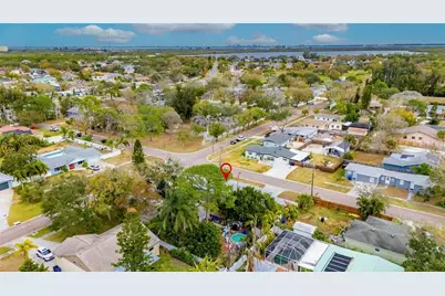 8050 Carolyn Street NE, Saint Petersburg, FL 33702 - Photo 49