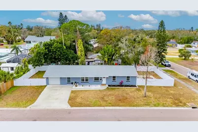 8050 Carolyn Street NE, Saint Petersburg, FL 33702 - Photo 45