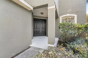 9450 Leatherwood Ave, Tampa, FL 33647 - Photo 5