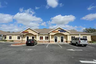 13131 Kings Lake Dr, Gibsonton, FL 33534 - Photo 1