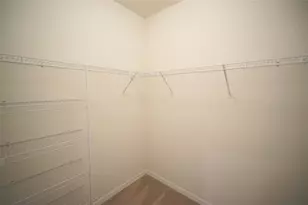 6911 Breezy Palm Dr, Riverview, FL 33578 - Photo 17