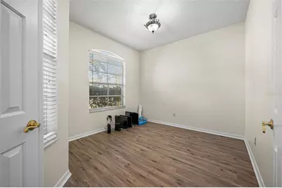 27338 Hollybrook Trail, Wesley Chapel, FL 33544 - Photo 9