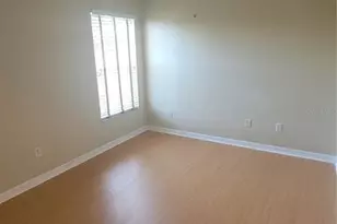 182 Compass Rose Dr, Groveland, FL 34736 - Photo 9