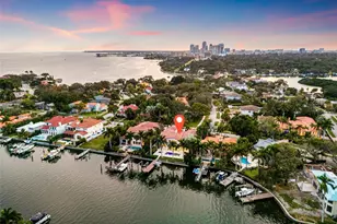 851 Brightwaters Blvd NE, Saint Petersburg, FL 33704 - Photo 1