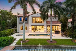 851 Brightwaters Blvd NE, Saint Petersburg, FL 33704 - Photo 47
