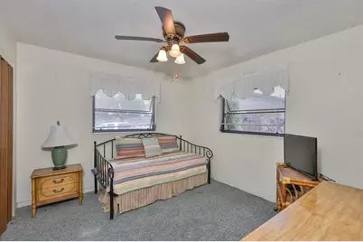 6728 19th Street N, Saint Petersburg, FL 33702 - Photo 23