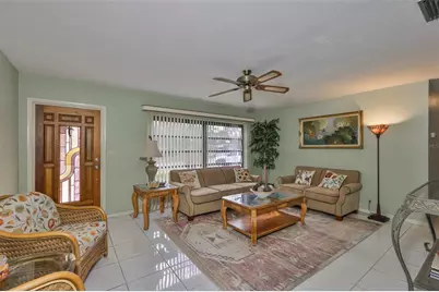 6728 19th Street N, Saint Petersburg, FL 33702 - Photo 3