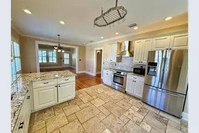5406 N Suwanee Avenue, Tampa, FL 33604 - Photo 9