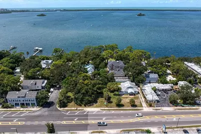 1040 Broadway, Dunedin, FL 34698 - Photo 7