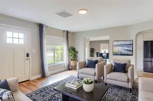 2495 37th Ave N, Saint Petersburg, FL 33713 - Photo 9