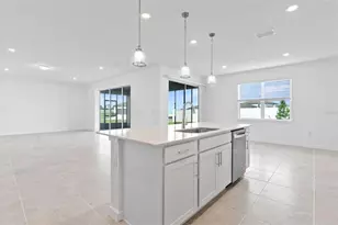 3585 Obsidian Dr, Spring Hill, FL 34609 - Photo 3