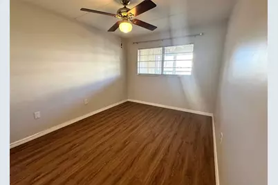 11720 Park Boulevard #102, Seminole, FL 33772 - Photo 7