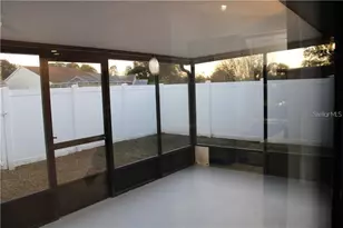 11401 Waveland Way, Tampa, FL 33624 - Photo 17