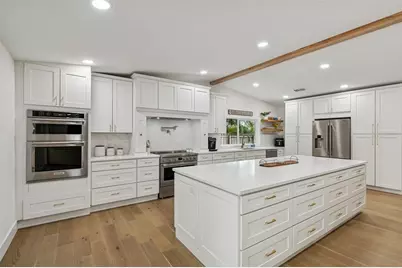 5213 Venetian Boulevard NE, Saint Petersburg, FL 33703 - Photo 13
