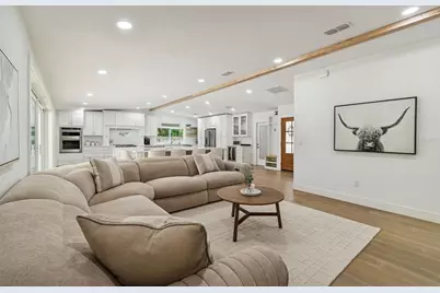 5213 Venetian Boulevard NE, Saint Petersburg, FL 33703 - Photo 23