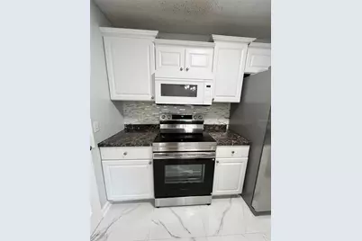 3550 Tobago Lane #304, Tampa, FL 33614 - Photo 3