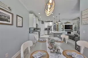 5227 Admiral Pointe Dr, Apollo Beach, FL 33572 - Photo 15