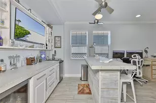 5227 Admiral Pointe Dr, Apollo Beach, FL 33572 - Photo 15