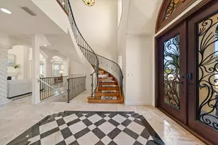 903 Harbor Dr, Belleair Beach, FL 33786 - Photo 5