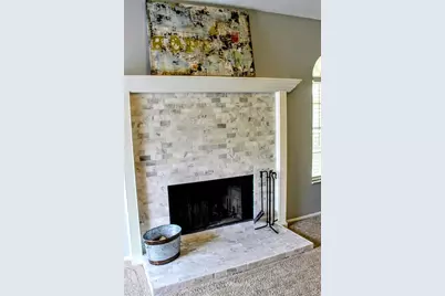 11808 Skylake Place #D, Tampa, FL 33617 - Photo 9