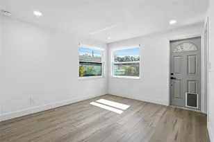 720 43rd Ave N, Saint Petersburg, FL 33703 - Photo 13