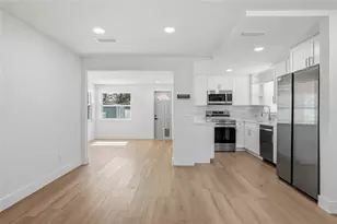 720 43rd Ave N, Saint Petersburg, FL 33703 - Photo 11