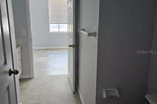 18001 Richmond Pl Dr, Tampa, FL 33647 - Photo 25