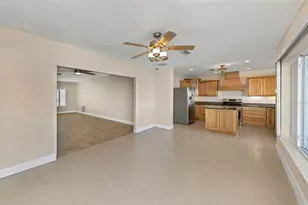 1445 Corey Way S, South Pasadena, FL 33707 - Photo 9