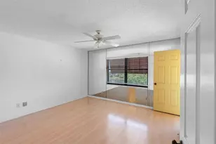 5775 Park St N, Saint Petersburg, FL 33709 - Photo 21