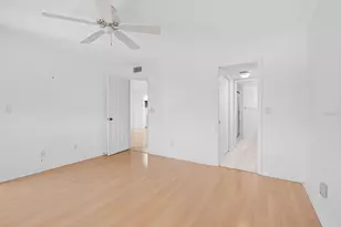 5775 Park St N, Saint Petersburg, FL 33709 - Photo 25