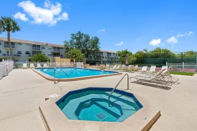 5775 Park Street N #411, Saint Petersburg, FL 33709 - Photo 47