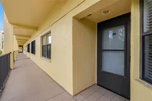 5775 Park St N, Saint Petersburg, FL 33709 - Photo 3