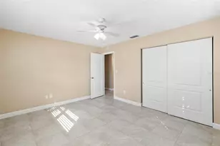 6098 22nd Ave N, Saint Petersburg, FL 33710 - Photo 15
