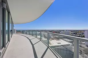 400 Central Ave, Saint Petersburg, FL 33701 - Photo 9