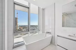 400 Central Ave, Saint Petersburg, FL 33701 - Photo 17