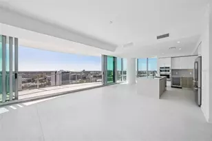 400 Central Ave, Saint Petersburg, FL 33701 - Photo 3